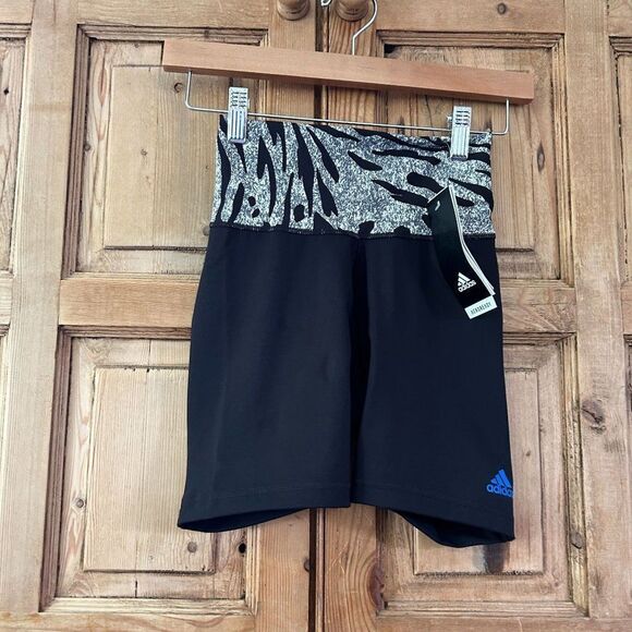 Adidas Womens XS Black Training‎ Shorts Biker Shorts Leopard Trim Athletic NWT - Picture 1 of 10